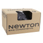 CASQUE VELO ADULTE NEWTON CITY V3 NOIR MAT IN-MOLD AVEC VISIERE ET LOCK TAILLE 55-58 AVEC SYSTEME ECLAIRAGE AVANT ARRIERE INTEGRE EN USB (VENDU EN BOITE) 3700948285756